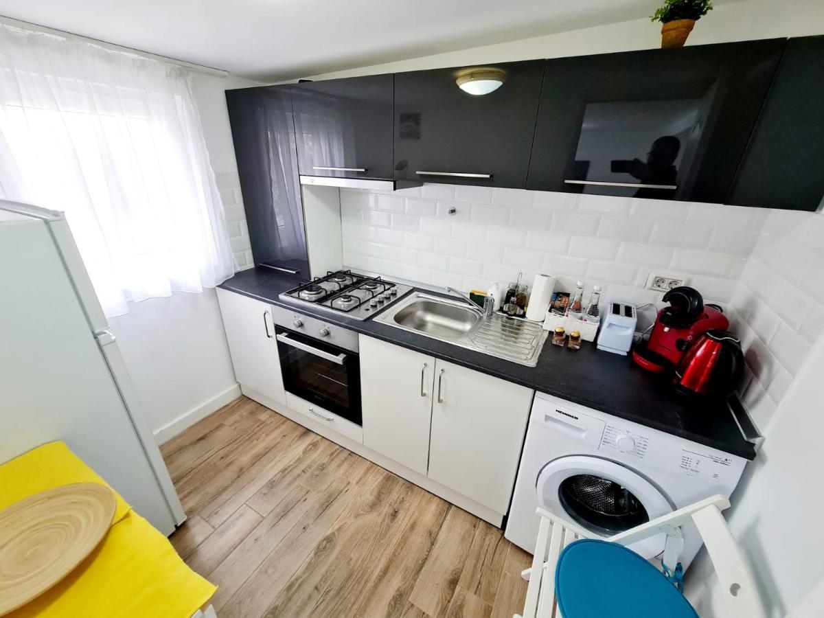 Appartamento Modern Studio Park Carol Unirii - Lam1 Bucarest Esterno foto